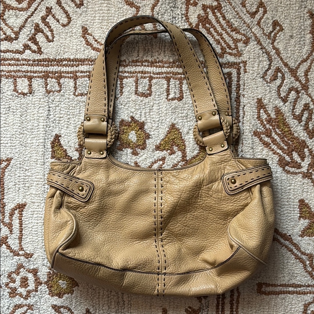 🤎COLE HAAN Y2K Tan Boho Leather Bag
